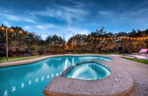 West Oak Hill House | 6BR Austin Retreat w Pool Hot Tub & Game Room