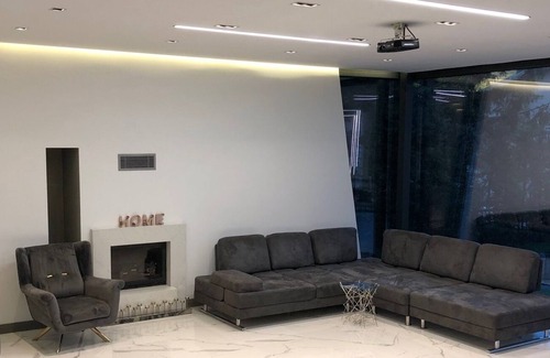 Zekeriyakoy Villa | 6BR ROYAL VİLLA MODERN PRİVATE POOL