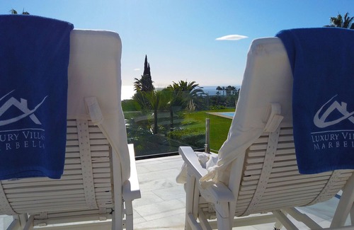 Urbanizacion Hacienda las Chapas Villa | 7 bed luxury villa with sea views in Marbella