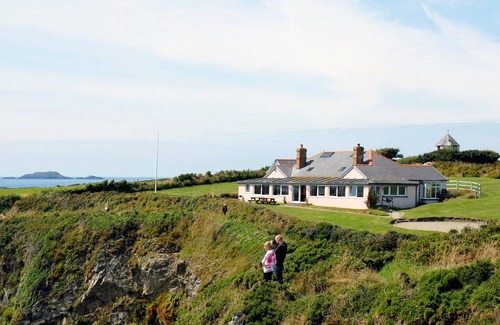 St Brides Cottage | 7 bedroom accommodation in Rhosson, nr St. Davids