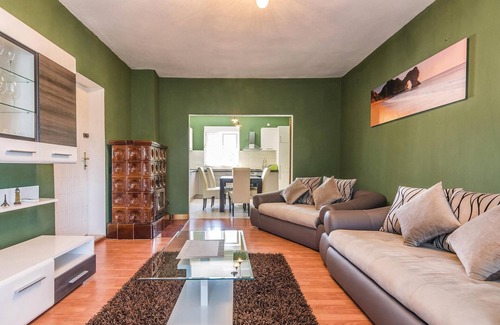 Crno House | 7 bedroom gorgeous home in Zadar