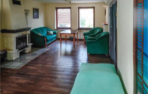 Nowe Warpno House | 7 Bedroom Stunning Home In Nowe Warpno