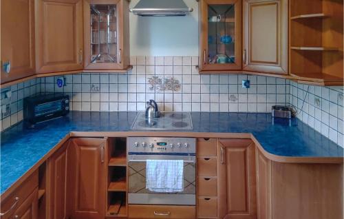 Nowe Warpno House | 7 Bedroom Stunning Home In Nowe Warpno
