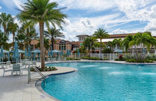 Bay Lake House | 7 Bedrooms - 6,5 Bathrooms - Solara 9041 FK