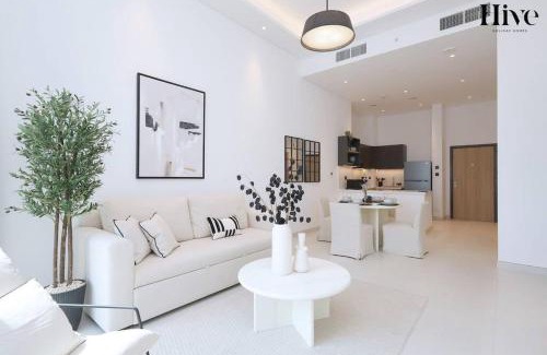 Jebel Ali Apartment | 7 By Aurora 107