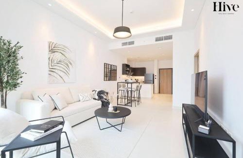 Jebel Ali Apartment | 7 By Aurora 307
