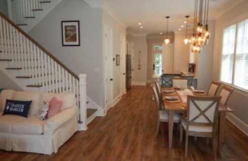 Habersham Apartment | 7 Canton Row