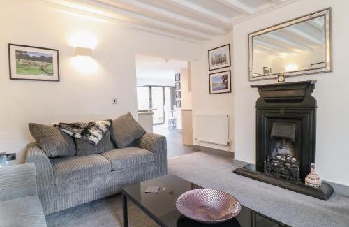 West Hallam House | 7 The Village