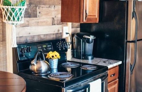 Antioch Cottage | #7 Tiny House at The Cottages on Petite Lake