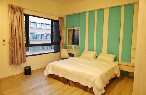 Sanmin House | 71 Cafe B&B