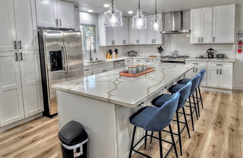 Royal Crest Rancheros Villa | #72Diamond Ranch w/Pool&Spa: mins to LV Strip/UNLVn