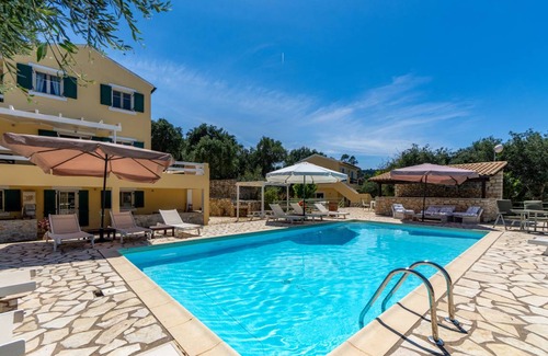 Ieromonachos Apartment | 75 m² Apartment ∙ 2 bedrooms ∙ 5 guests