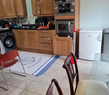 Sherborne St. John Apartment | 75 Park Prewett Room with Juliet balcony