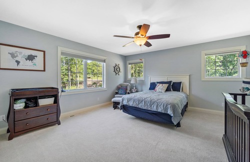 Verona House | 7500 sq ft home on wooded acres. Just minutes from west and downtown Madison