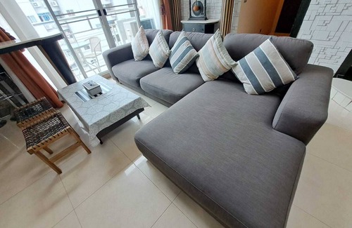 Khlong Toei Nuea Apartment | 7B - 5 Bedroom Downtown Penthouse with shared Pool