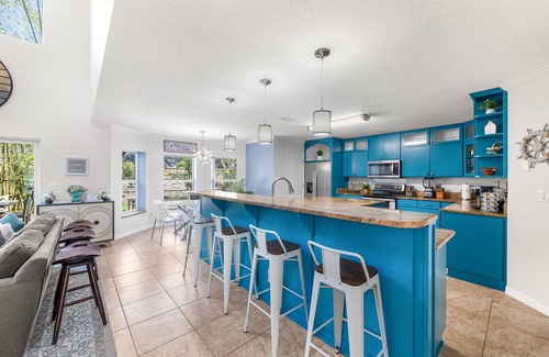 Vilano Beach House | 7BD, Heated Pool&Spa, Walk to Beach, PutPut, Golf Cart, 10 min. to Downtown!
