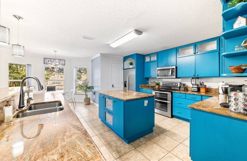 Vilano Beach House | 7BD, Heated Pool&Spa, Walk to Beach, PutPut, Golf Cart, 10 min. to Downtown!