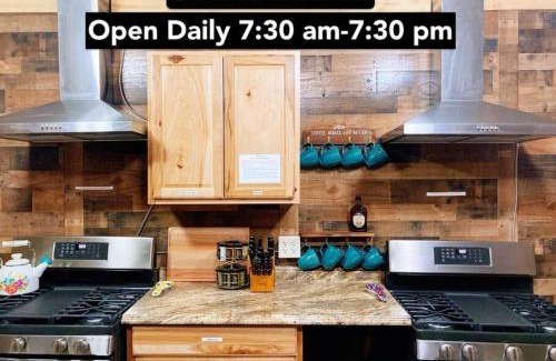 Leadville Apartment | 7Cozy Dog Friendly Private Room Downtown Leadville
