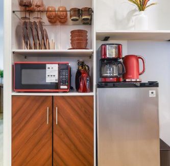 Landover Hills Apartment | 7even Clouds Éclair- Cozy basement nest near NE DC