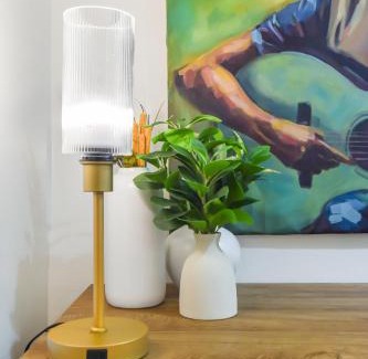 Landover Hills Apartment | 7even Clouds Éclair- Cozy basement nest near NE DC