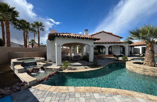 Bermuda Dunes House | 8,500sqft Brand New Estate/Pickleball, Golf, Pool & Spa, Yoga. EVENTS - DEALS