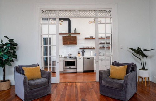 Cannonborough Elliotborough House | 8 Bedroom Retreat in the Heart of Downtown Charleston