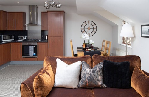 Chester-le-Street Cottage | 8 Eureka Mews