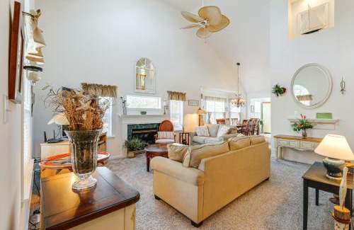Ocean Pines House | 8 Mi to Beach Ocean Pines Home Near Marina and Golf