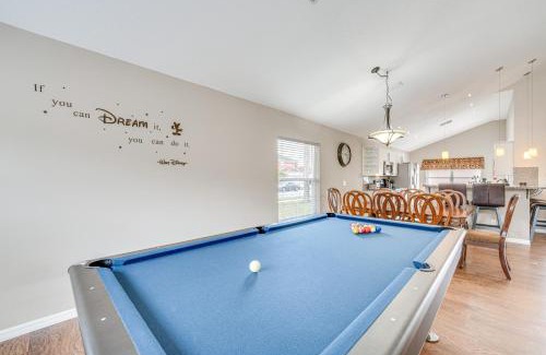 Chatham Park House | 8 Mi to Disney Kissimmee Home with Lanai and Pool!