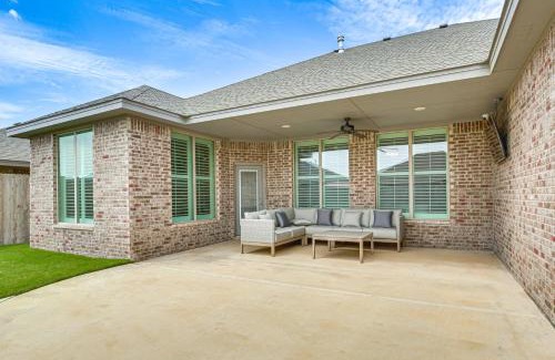 Lubbock House | 8 Mi to Texas Tech Spacious Lubbock Home