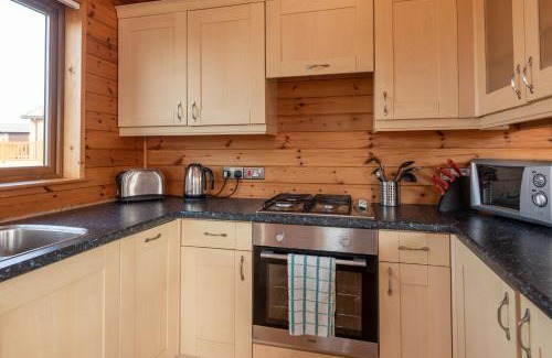 Mullacott House | 8 Ocean View Lodge - 3 Bed-Sleeps 6-TJS8OV