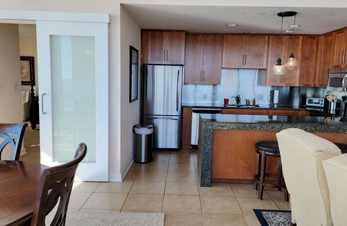 Biloxi Condo | 805oc Enjoy panoramic views of the Gulf! " Aqua Bliss "
