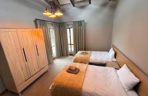 Dullstroom Villa | 808 Highland Gate