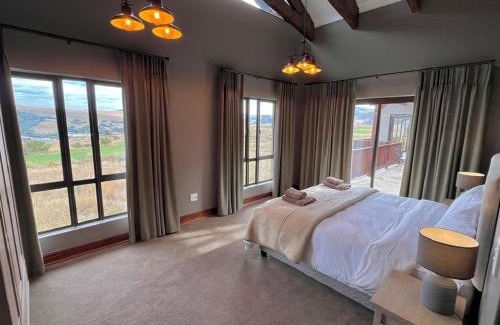 Dullstroom Villa | 808 Highland Gate