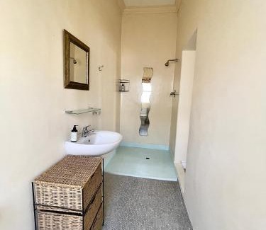 Marina da Gama Apartment | 83 Eastlake drive