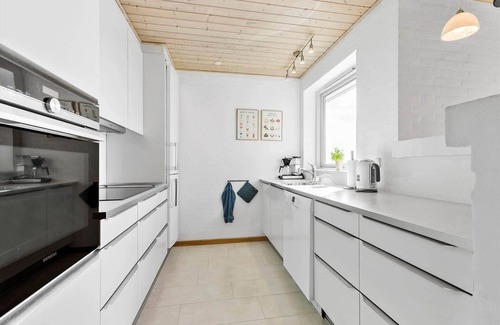 Egsmark Strand House | 84222 Ebeltoft - Makrelvej 16