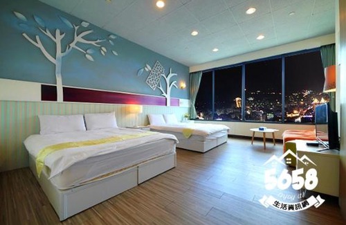 Kaohsiung City Centre Hotel | 85 Happy Holiday