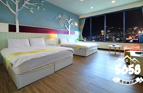 Kaohsiung City Centre House | 85 Love Apartment