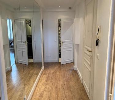 La Celle-sous-Gouzon Apartment | 88 ANT - Appartement 3 chambres Rue Antibes proche Palais Festivals