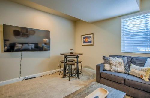 Colorado Springs House | 8BD Mnt Views Oasis Near Garden of The Gods Ideal for Groups