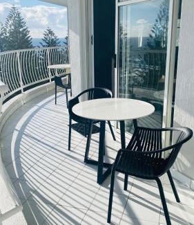 Miami Apartment | 8th Floor Ocean View Apartment