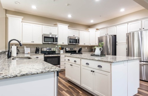 Table Rock House | 9 Bedroom w/Private Indoor Pool/hot tub/fire pit