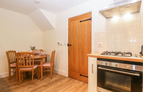 Watchet Cottage | 9 MALTHOUSE COURT, pet friendly, character holiday cottage in Watchet