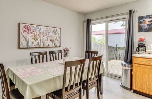 West Newton House | 9 Mi to Downtown Indianapolis: Quiet Home w/Yard