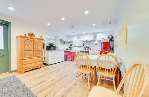 Cheboygan Cottage | 9 Mi to Snowmobile Trails! Home Near Mullett Lake