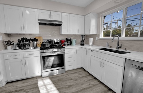 Park Santiago House | 9 mins from Disneyland Arcade Jacuzzi EV Charge