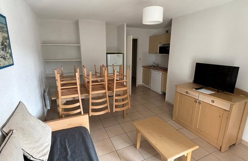 Ondres Apartment | 900m from the beach, 2-bedroom apartment with terrace, swimming pool and tennis court