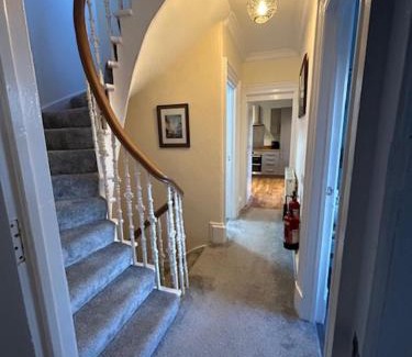 Stornoway Apartment | 91 Cromwell Street