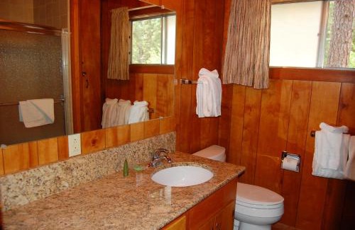 North Wawona Apartment | 92 Harmony Villa