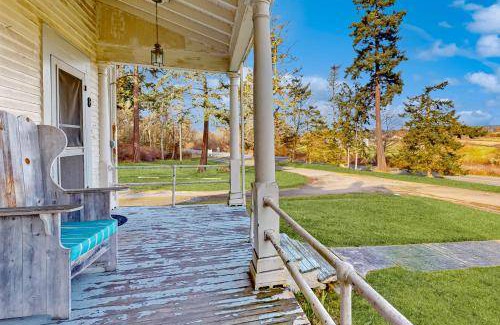 Coupeville House | 94 m² House ∙ 2 bedrooms ∙ 5 guests